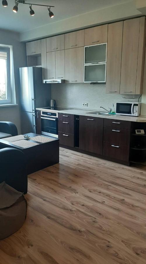 شقة Jaukus Apartamentai Šiauliai المظهر الخارجي الصورة